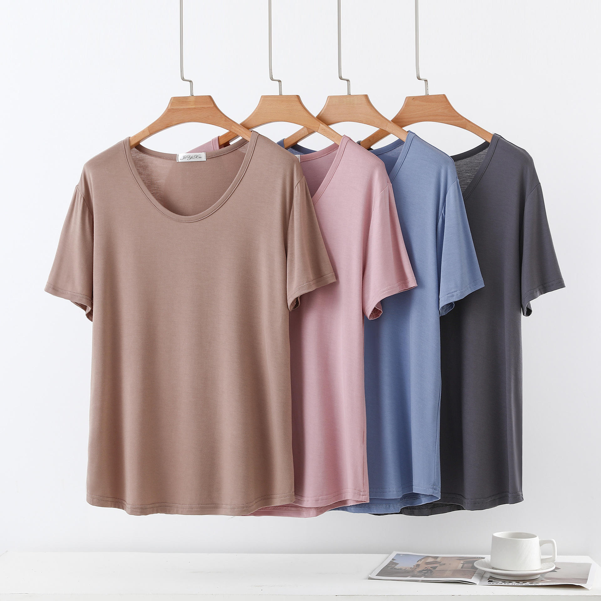 V-neck Short-sleeved T-shirt for Women in Summer,loose-fitting Half-sleeved Casual Home Wear,plain Color, Lightweight,large Size